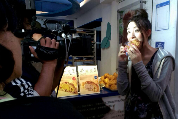 名人串門子-米詩堤甜點王國 | 米詩堤官網，烘培，四季蛋糕，冰淇淋泡芙，黃金泡芙，芒果蛋糕，草莓蛋糕，貝多芬蛋糕，提拉米蘇寶盒，甜點