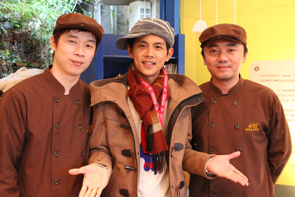 名人串門子-米詩堤甜點王國 | 米詩堤官網，烘培，四季蛋糕，冰淇淋泡芙，黃金泡芙，芒果蛋糕，草莓蛋糕，貝多芬蛋糕，提拉米蘇寶盒，甜點