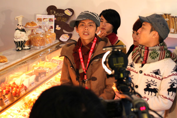 名人串門子-米詩堤甜點王國 | 米詩堤官網，烘培，四季蛋糕，冰淇淋泡芙，黃金泡芙，芒果蛋糕，草莓蛋糕，貝多芬蛋糕，提拉米蘇寶盒，甜點